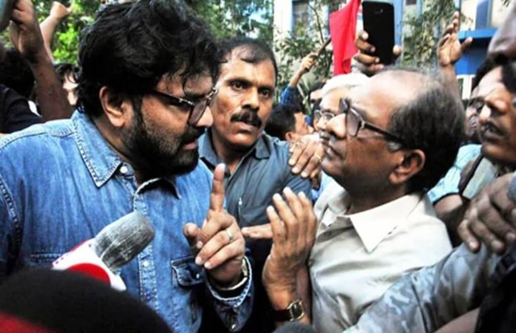 বিতর্ক যখন গণতান্ত্রিক অধিকার ও সৌজন্য নিয়ে