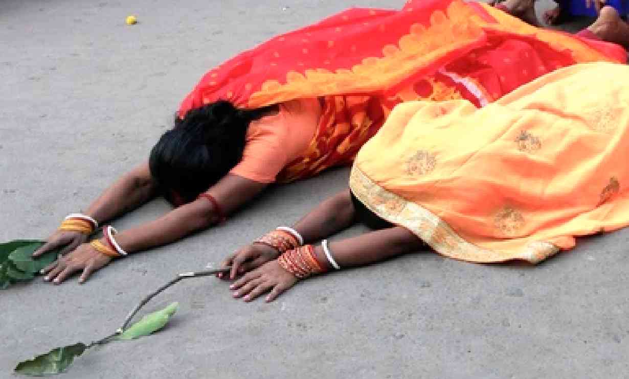 ক্ষমতার দম্ভ