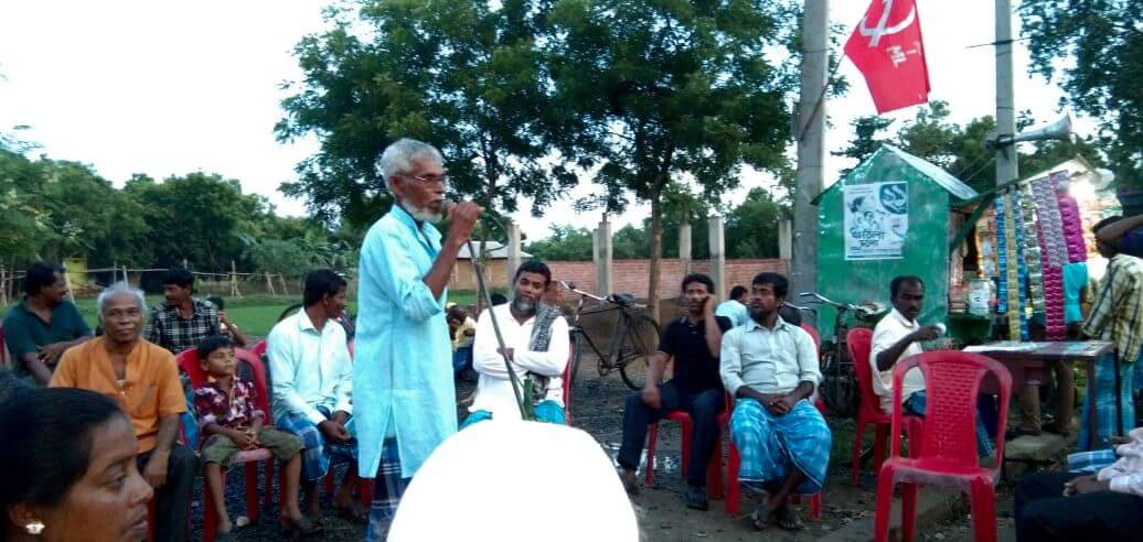 পূর্বস্থলী ১নং ব্লকের নাদনঘাট গ্রাম পঞ্চায়েতের ইসলামপুর চৌরাস্তায় গ্রাম সভা