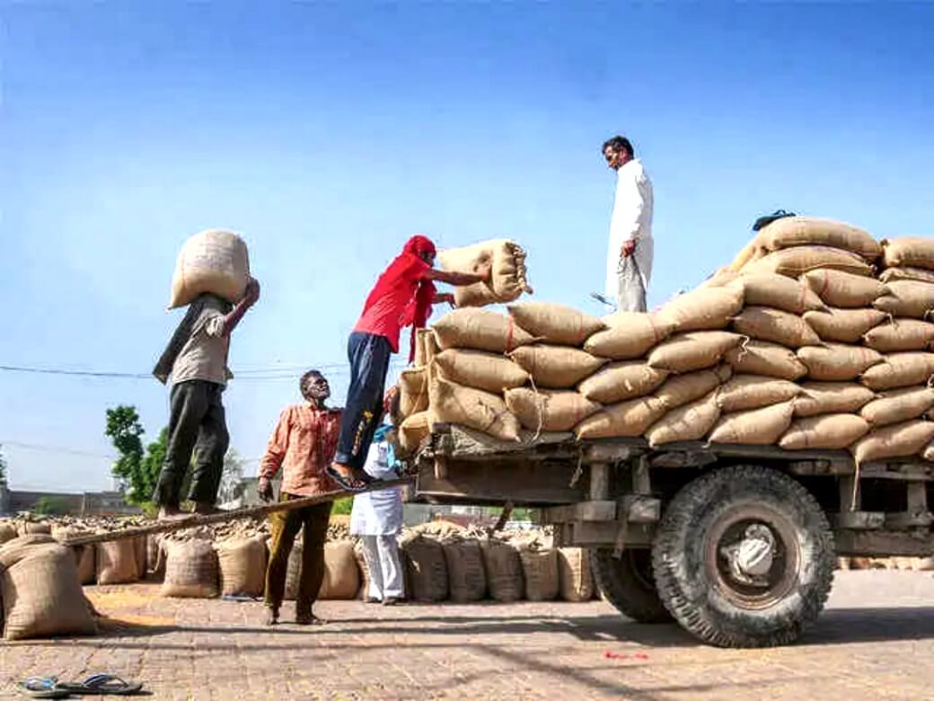 কৃষিপণ্য বাণিজ্য অর্ডিন্যান্স প্রত্যাহার এবং আমফান ঘূর্ণিঝড়কে জাতীয় বিপর্যয় ঘোষণার দাবিতে ২৫ জুন সারা রাজ্যে বিক্ষোভ কর্মসূচী পালন করুন