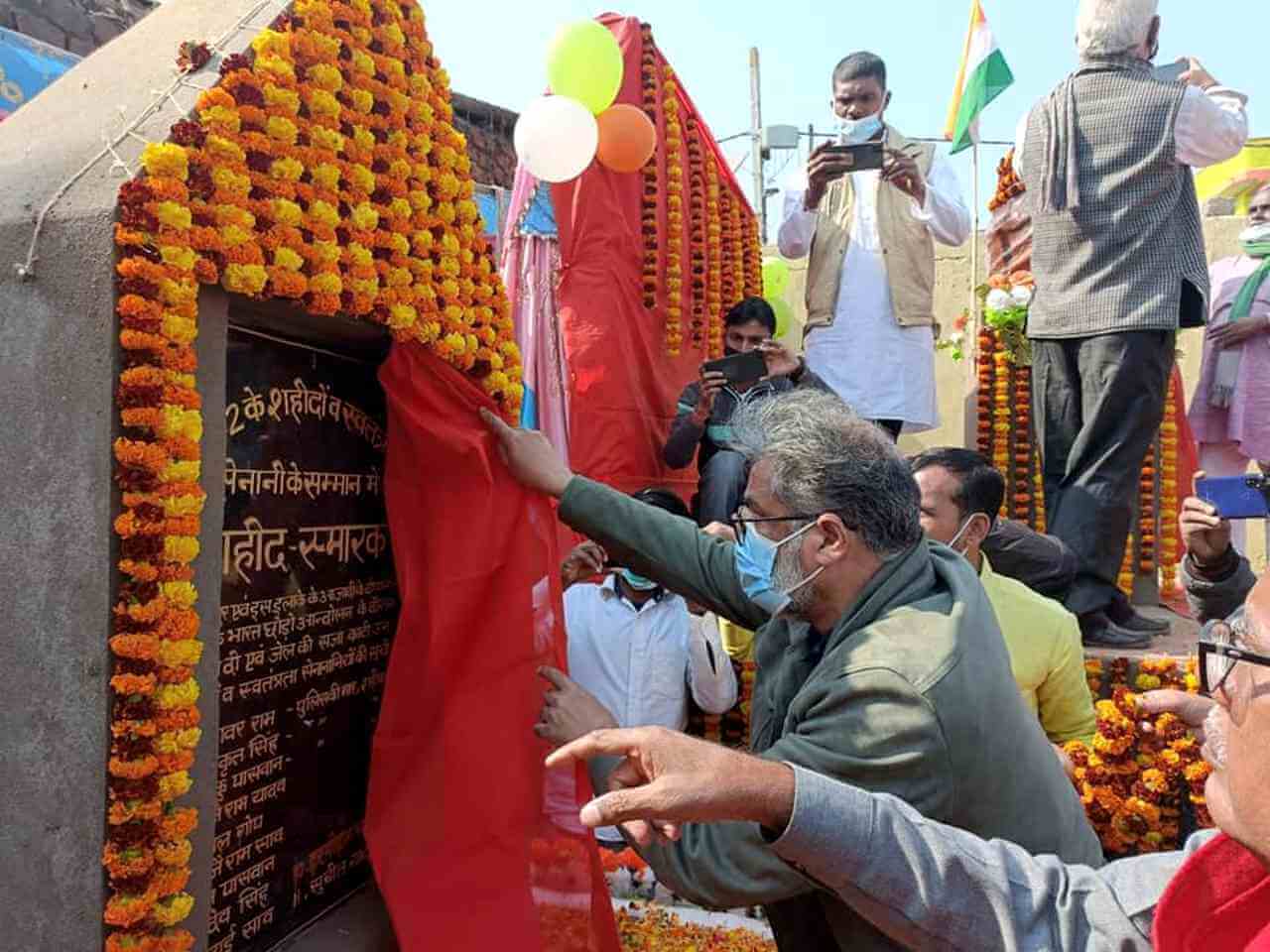 স্বাধীনতার ৭৫: গান্ধীর শহীদ স্মৃতি স্মারক উন্মোচন