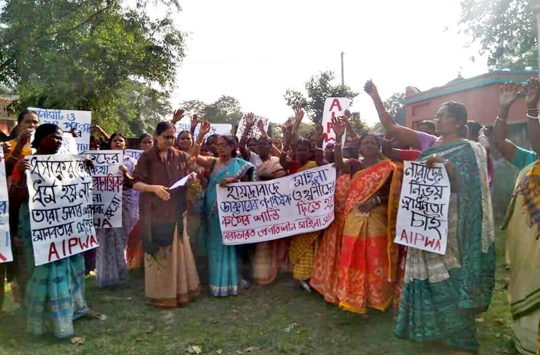 ধর্ষণ বন্ধ করার দায় আক্রান্ত নারীর, নাকি সমাজের?